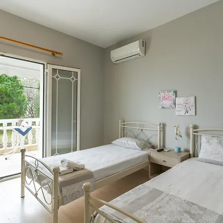 Apartament Votsalo *